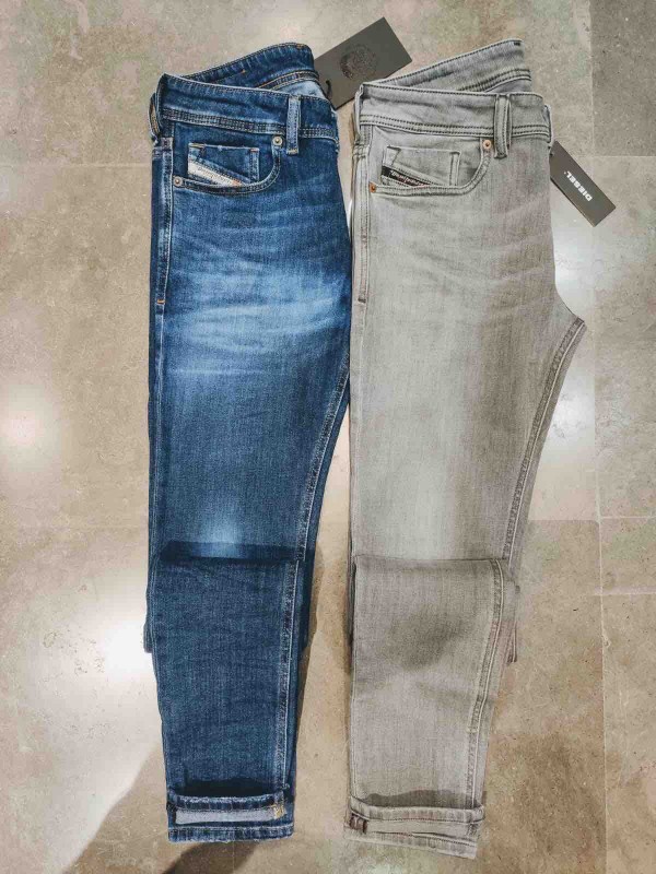 Modèle de Jean Diesel Lyon délavé