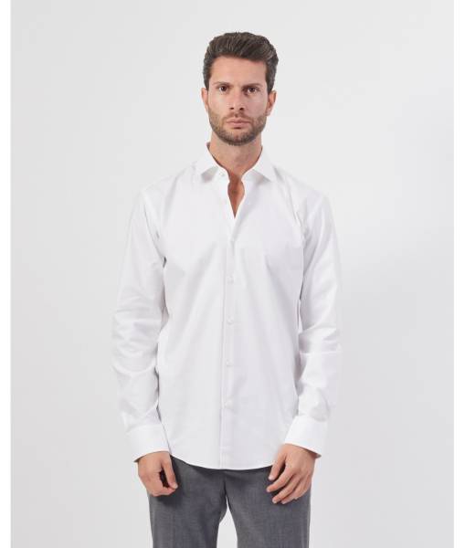 Quelle tenue pour homme choisir pour une soirée blanche à Lyon