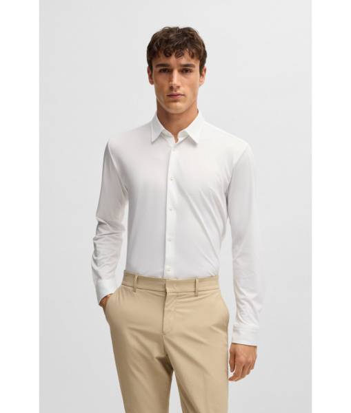 Gagner du temps avec les chemises BOSS sans repassage pour homme à Lyon : élégance et praticité au quotidien