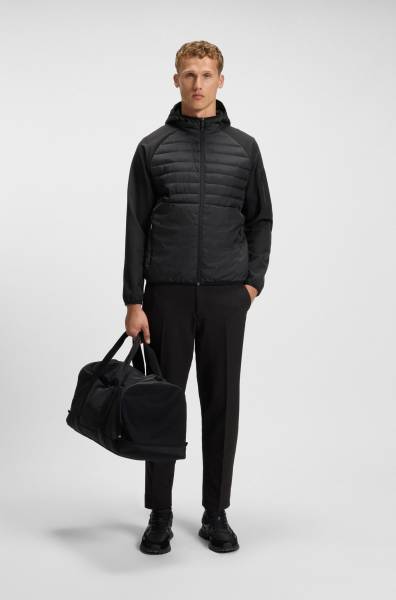 Trouver un ensemble style pour homme classe à Lyon