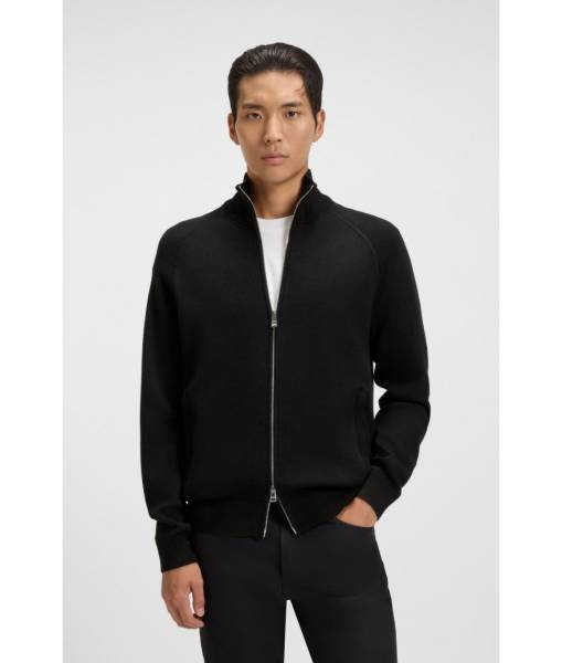 Trouver le cadeau de Noël parfait pour homme chez Boutique Alexandre à Lyon